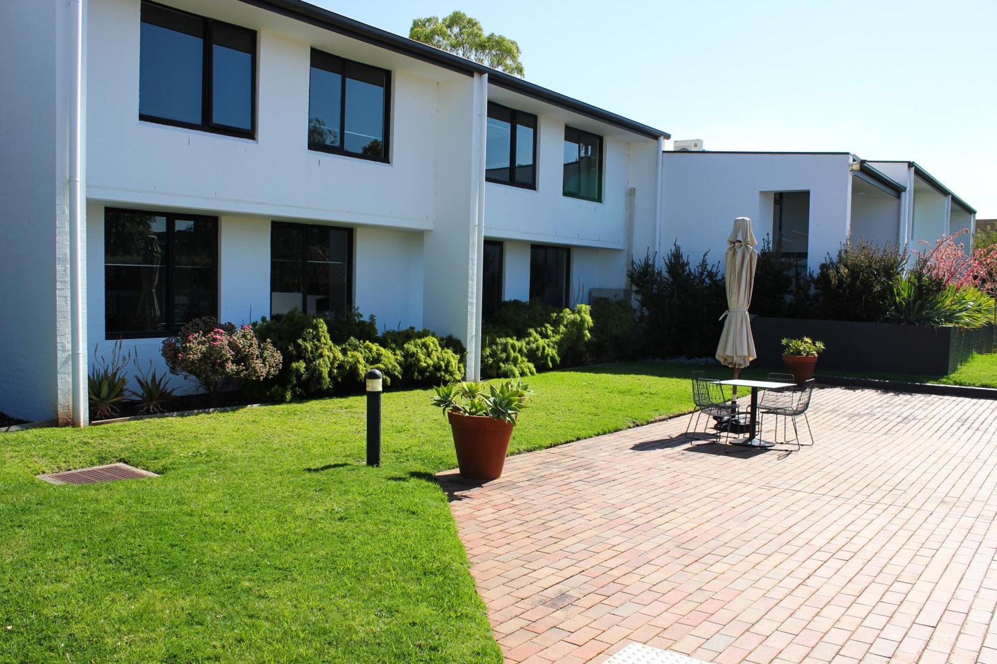 Waurn Ponds Estate Hotel Buitenkant foto